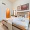 City Views 2BR Close To Burj Khalifa & Dubai Mall, Burj Vista Tower 2, Downtown by Deluxe Holiday Homes