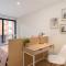 Host Wise - Stylish & Bright Flat with Balcony - Matosinhos