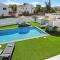 Villa Flora - 3Bed all En-suite with Private Pool