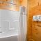 Skyview Serenity by Ghosal Luxury Lodging - سيفيرفيل