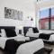 Huge Top-Floor 2BR, NYC View, Patio and Gym - Kearny Huge Top-Floor 2BR, NYC View, Patio and Gym - Kearny