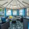 Lake Front Nautical Oasis- Hot Tub, Fireplace, King Bed - 希博伊根