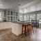 4BR 3 and half Bath with Spa Whirlpool and Playground for 14 guests - Coeur d'Alene