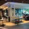 SS15 Courtyard Subang Jaya Sunway Muji Designer Studio Netflix 100m to LRT #18 - Subang Jaya