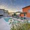Modern Villa with Pool and Parasol in Pula - 普拉