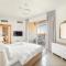 FIRST CLASS 1BR Classy with Lake view - Dubai