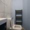 The Spacious Flat in Moseley - Бирмингем