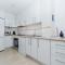 Blue Nautico - penthouse with stunning views of La Herradura