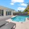 Private Village Home with Heated pool & spa with private front courtyard - Siesta Key