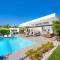 Oceanside 2 Bedroom Luxury Villa with Private Pool, 500ft from Long Bay Beach -V8