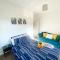 Modern Cosy Two Bed - 提伯利