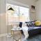 Near the Strip, Smart TVs, WiFi, private garage and backyard - لاس فيغاس