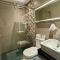 Luxe 2-BR Condo in Avant BGC - Manila