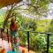 Casita Jungle Nest, 5 minutes drive to Playa Linda, 15 to Dominical, Wifi Starlink - Matapalo