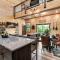 Tranquil Mountain Getaway By Ghosal Luxury Lodging