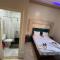 Golden Palace Suites