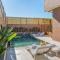 Villa Dar Yas, Luxe à 15min du Centre avec Piscine Chauffée, Cuisinière, Chauffeur, Air Hockey, Ping-Pong & Jeux de Société - Marrakech