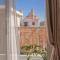Cozy 1 bedroom apartment in walking distance to the municipal beach