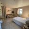 STUDIO pied village EZE - dans VILLA - Parking Gratuit