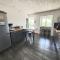 Beautiful renovated farmhouse of 250m with 3400m of garden - Saint-Savin