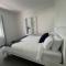Mollymook- Walk to Beach, Surf, Golf Course & Club
