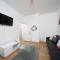 SPACIOUS London Canary Wharf Apartments Near London 02 Arena, ExCel Exhibition Centre, with Free Parking & WiFi - 伦敦