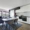 Swanstons Urban Duo - Interconnected Apartments with Pool