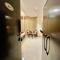 Hotel Lycoris Zirakpur Chandigarh !! Main Highway Hotel ! Lift ! Large Parking ! Premium AC Rooms ! Traveler choice