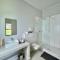 LTB - Kalm Riverside Living