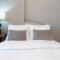 Keyrock Living - Lakeview Escape in Business Bay - Dubaj