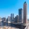 Keyrock Living - Lakeview Escape in Business Bay - Dubaj