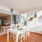 Coastal Escape & Sea Views by Hostlovers - مانيلفا