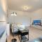 Wee Townhouse, 3 Beds with Free Parking, Wifi & Ethernet Connection - Glasgow