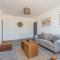 Spacious 3 bed flat- Free parking Edinburgh & Fife - 印威基辛