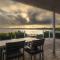 Cactus- Spectacular Views On The Ocean Front Pet friendly - Emu Bay