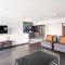 Amazing 3 bedroom penthouse in Plaza España