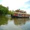 Dreams Spectrum Luxury houseboat - 阿勒皮
