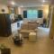 Lanta Sunshine Residence Apt 1 One Bed Apartment with AC and Work Space - Koh Lanta