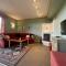 Homey Apartment Steps from Dining and Activities! - Beitostøl