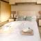 2 Willow Way - Moss Side