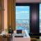 URBAN APARTMENTS Golden Royal, JACUZZI by the window, Chilled Prosecco, Free Garage - 卡托维兹