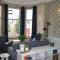 Bright spacious Edinburgh City Centre Apartment