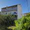 T&A apartments with jacuzzi and barbecue - Kaštela