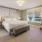 Hillside Haven home - بيند