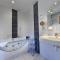 HOSTELLERIE du CANTAL