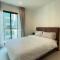 Luxurious Downtown Apartment With Train Access Bts - Бангкок