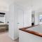 Spacious home on landing drive - 陶朗加