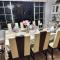 Spaces Sunny Oasis 4BR Retreat with 2 King Beds, Amazing Pool, near South Florida Beaches