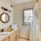 4 Mi to Lake Access Pet-Friendly Home in Bismarck - Bismarck