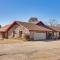 4 Mi to Lake Access Pet-Friendly Home in Bismarck - Bismarck